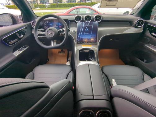 2025 Mercedes-Benz GLC 300 Base