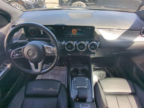 2022 Mercedes-Benz GLA 250 Base 4MATIC