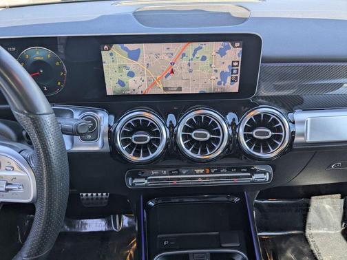 2021 Mercedes-Benz GLB 250 Base