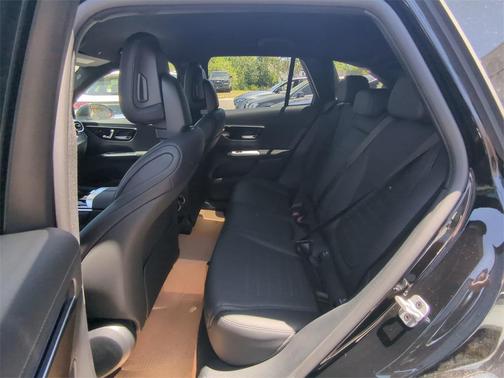 2025 Mercedes-Benz GLC 350e Base 4MATIC