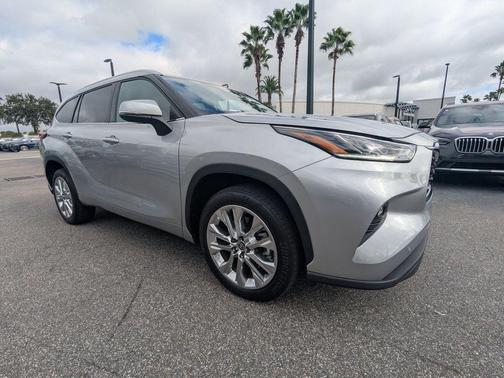 2023 Toyota Highlander Limited