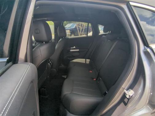 2025 Mercedes-Benz GLA 250 Base