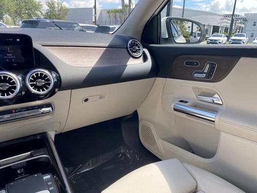 Polar White 2023 Mercedes-Benz GLA 250 Base 4MATIC