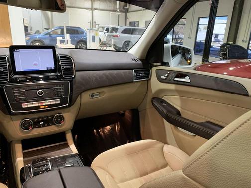 2019 Mercedes-Benz GLE 400 Base 4MATIC