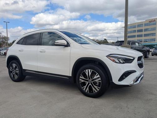 2026 Mercedes-Benz GLA 250 Base 4MATIC