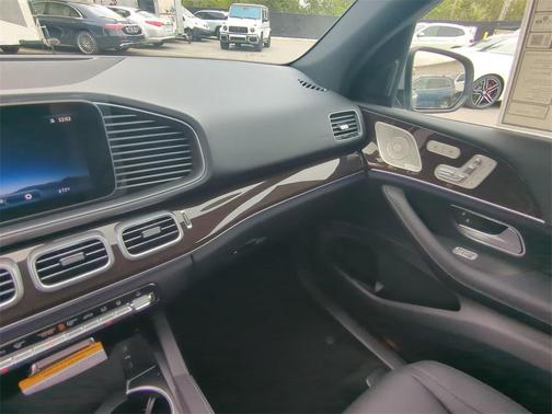 2025 Mercedes-Benz GLE 450e 4MATIC