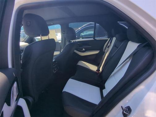 2025 Mercedes-Benz GLE 450e Base 4MATIC