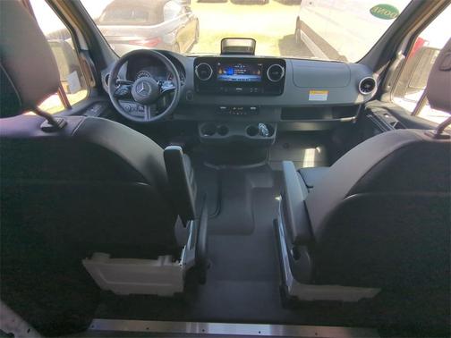 2025 Mercedes-Benz Sprinter 2500 High Roof