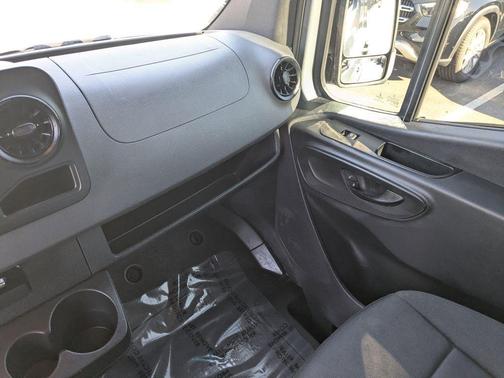 2019 Mercedes-Benz Sprinter 2500 144 WB