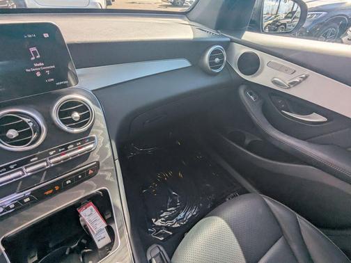 2022 Mercedes-Benz GLC 300 Base