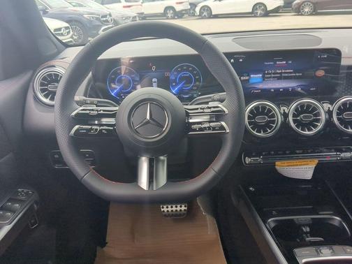 2024 Mercedes-Benz EQB 300 Base 4MATIC