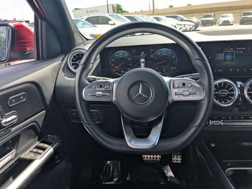 2023 Mercedes-Benz GLA 250 Base