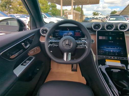 2025 Mercedes-Benz GLC 300 Base