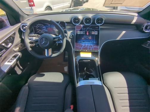 2025 Mercedes-Benz GLC 300 Base