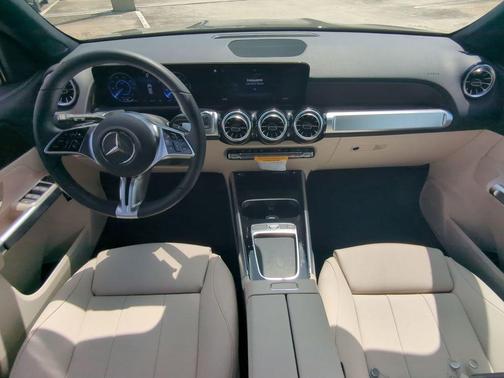 2024 Mercedes-Benz EQB 300 Base 4MATIC