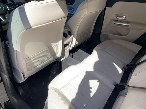 2022 Mercedes-Benz GLA 250 Base 4MATIC