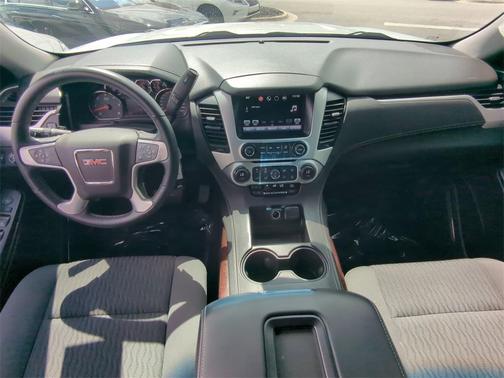 2016 GMC Yukon SLE