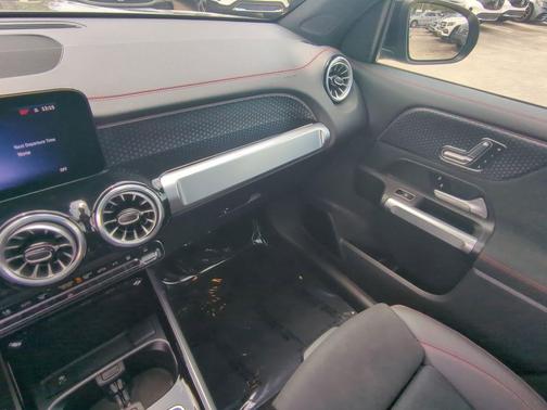 2024 Mercedes-Benz EQB 300 Base 4MATIC