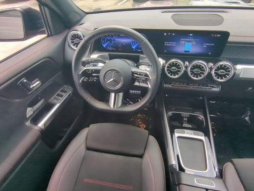 2024 Mercedes-Benz EQB 300 Base 4MATIC