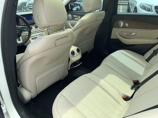 2019 Mercedes-Benz E-Class E 300