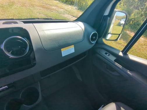 2025 Mercedes-Benz Sprinter 2500 144 WB