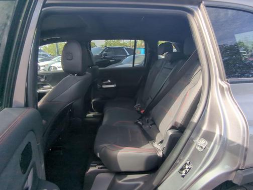 2024 Mercedes-Benz EQB 300 Base 4MATIC