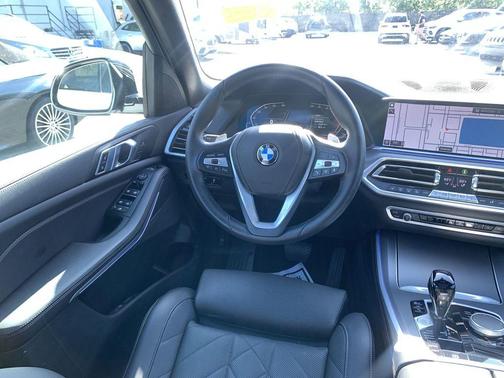 2023 BMW X5 sDrive40i