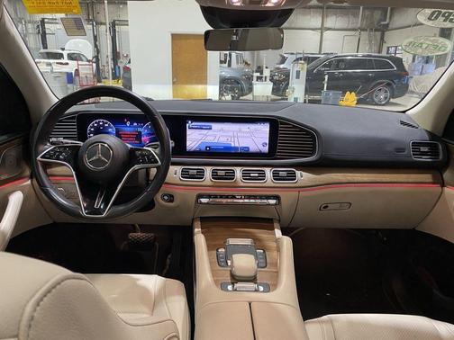Polar White 2024 Mercedes-Benz GLS 450 4MATIC
