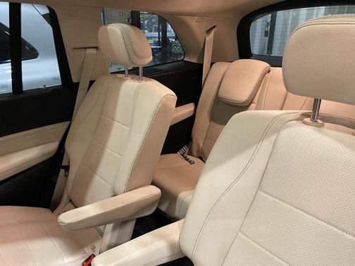 Polar White 2024 Mercedes-Benz GLS 450 4MATIC