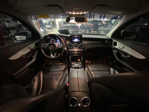2016 Mercedes-Benz C-Class C 300