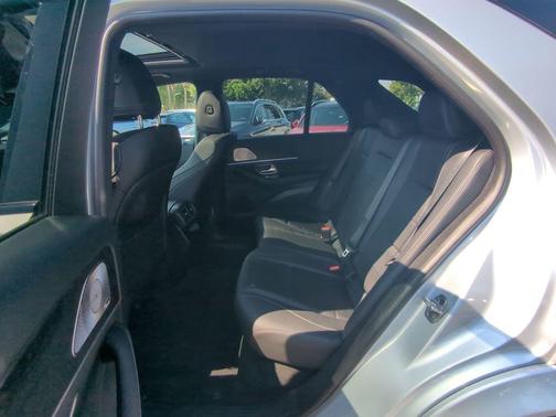 2025 Mercedes-Benz GLE 450e 4MATIC