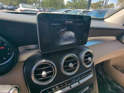 2016 Mercedes-Benz GLC-Class GLC 300