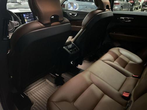 2020 Volvo XC60 T5 Inscription