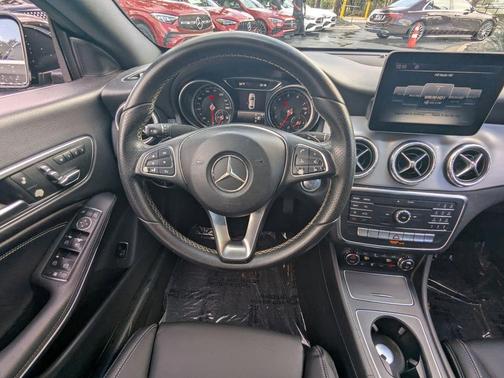 2017 Mercedes-Benz CLA 250 Base