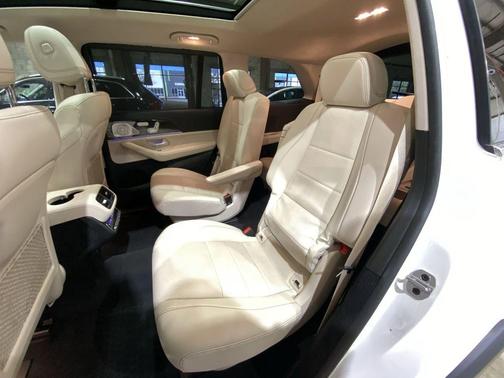 2022 Mercedes-Benz GLS 450 4MATIC