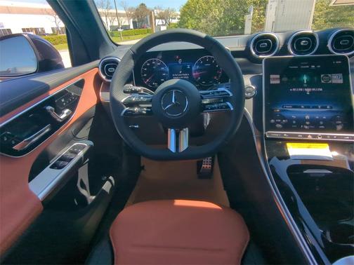 2025 Mercedes-Benz GLC 300 Base