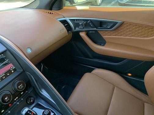 2024 Jaguar F-TYPE P450 R-Dynamic