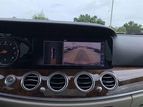 2018 Mercedes-Benz E-Class E 300