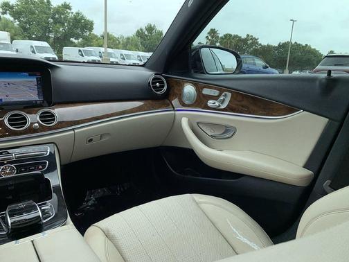 2018 Mercedes-Benz E-Class E 300
