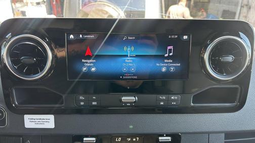 2024 Mercedes-Benz Sprinter 2500 144 WB