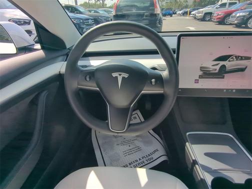 2022 Tesla Model 3 Base