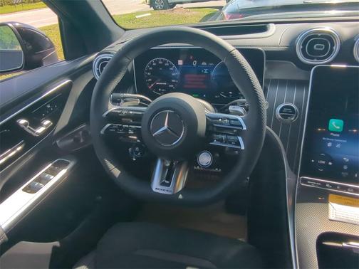 2025 Mercedes-Benz AMG GLC 63 S E Performance