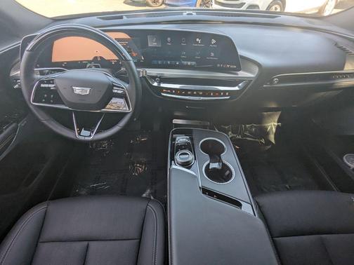 2024 Cadillac LYRIQ Sport