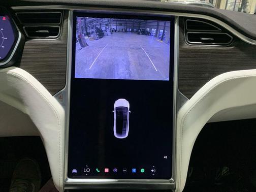 2016 Tesla Model X 75D