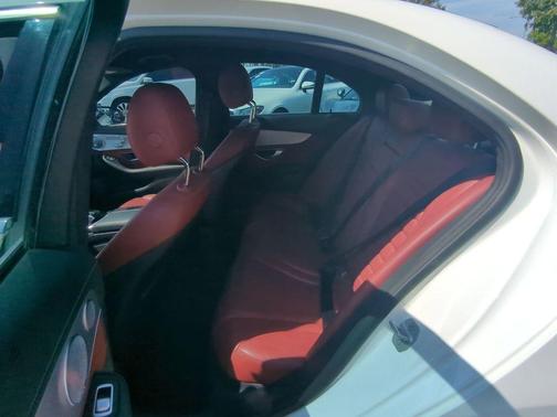 2016 Mercedes-Benz C-Class C 300