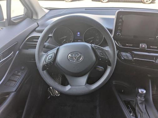 2021 Toyota C-HR LE