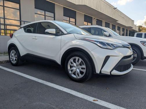 2021 Toyota C-HR LE