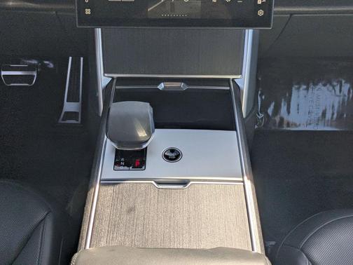 2024 Land Rover Range Rover P400 SE