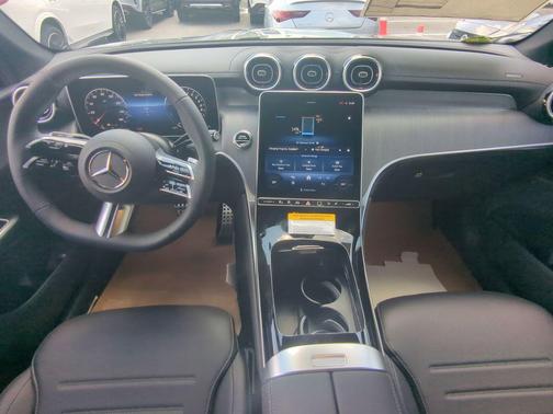 2025 Mercedes-Benz GLC 350e Base 4MATIC