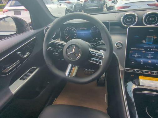 2025 Mercedes-Benz GLC 350e Base 4MATIC